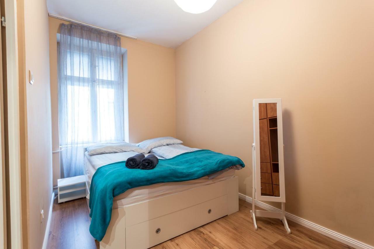 Super Nice Super Location - 2 بودابست المظهر الخارجي الصورة